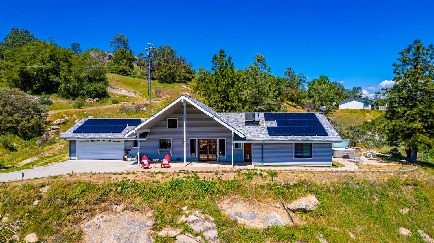 Photo of 30951 N Dome Dr in Coarsegold, CA
