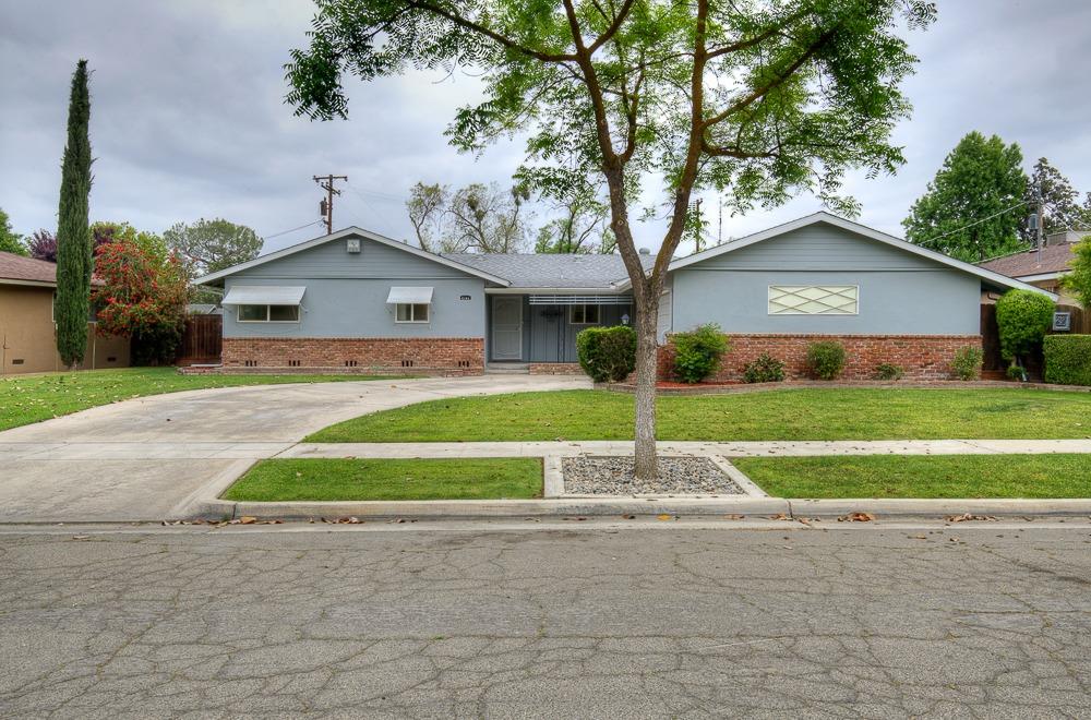 Photo of 4742 N Pacific Ave in Fresno, CA