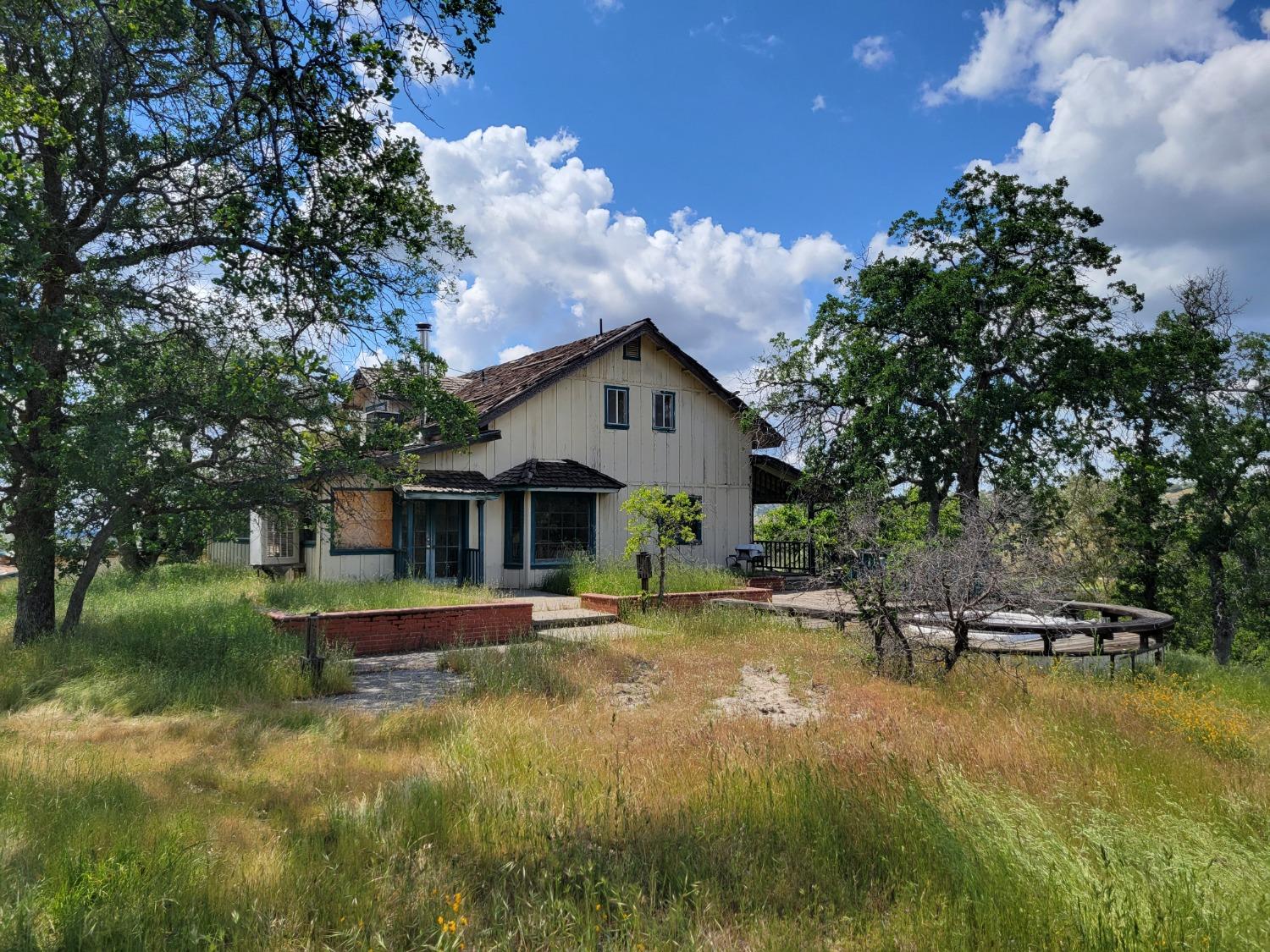 Photo of 22021 Red Tail Rd Rd in Friant, CA