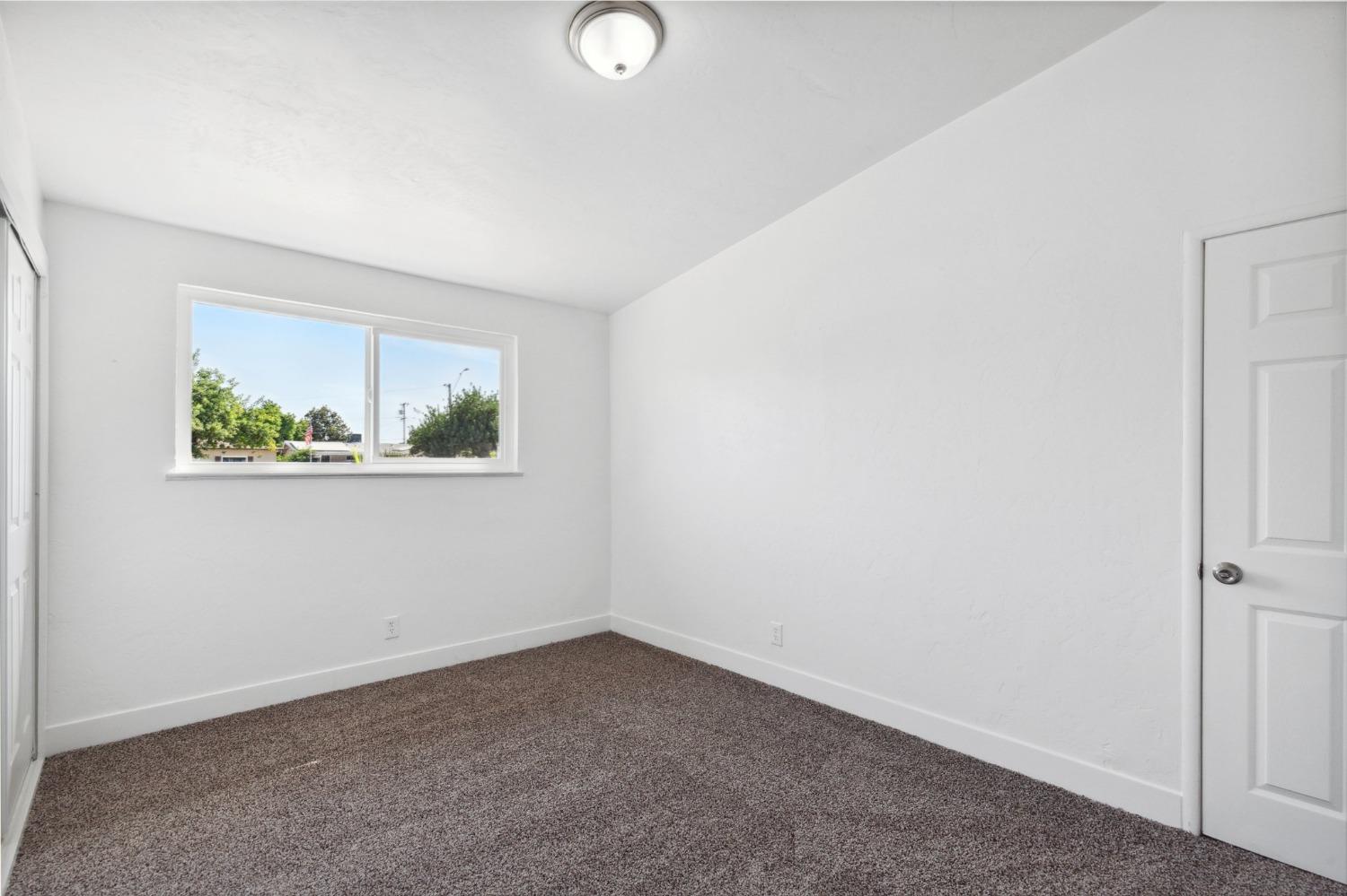 2224 W Shields Avenue, Fresno, CA, 93705