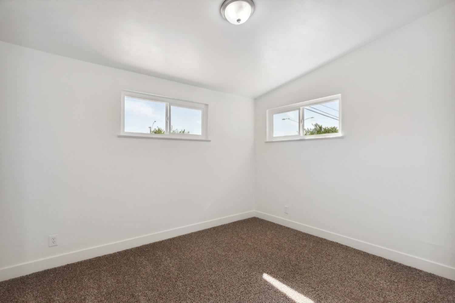2224 W Shields Avenue, Fresno, CA, 93705