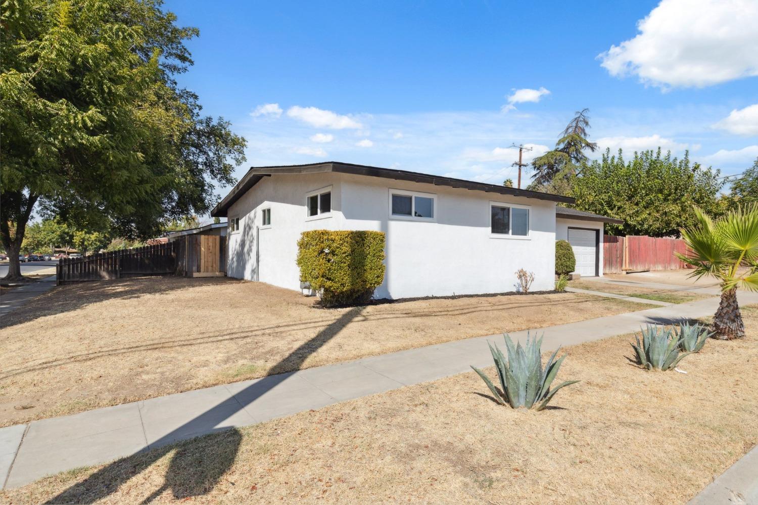 2224 W Shields Avenue, Fresno, CA, 93705