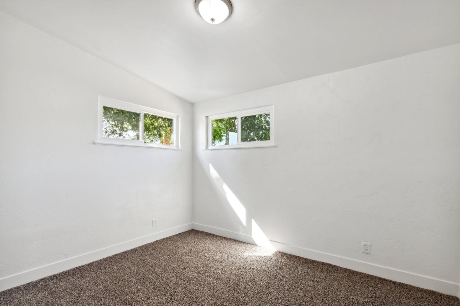 2224 W Shields Avenue, Fresno, CA, 93705