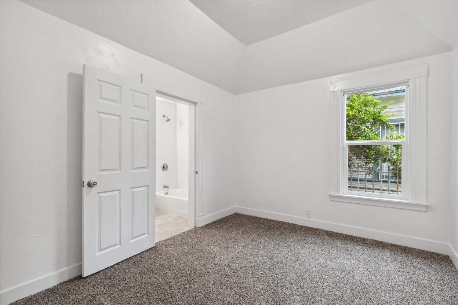 320 N Effie Street, Fresno, CA, 93701