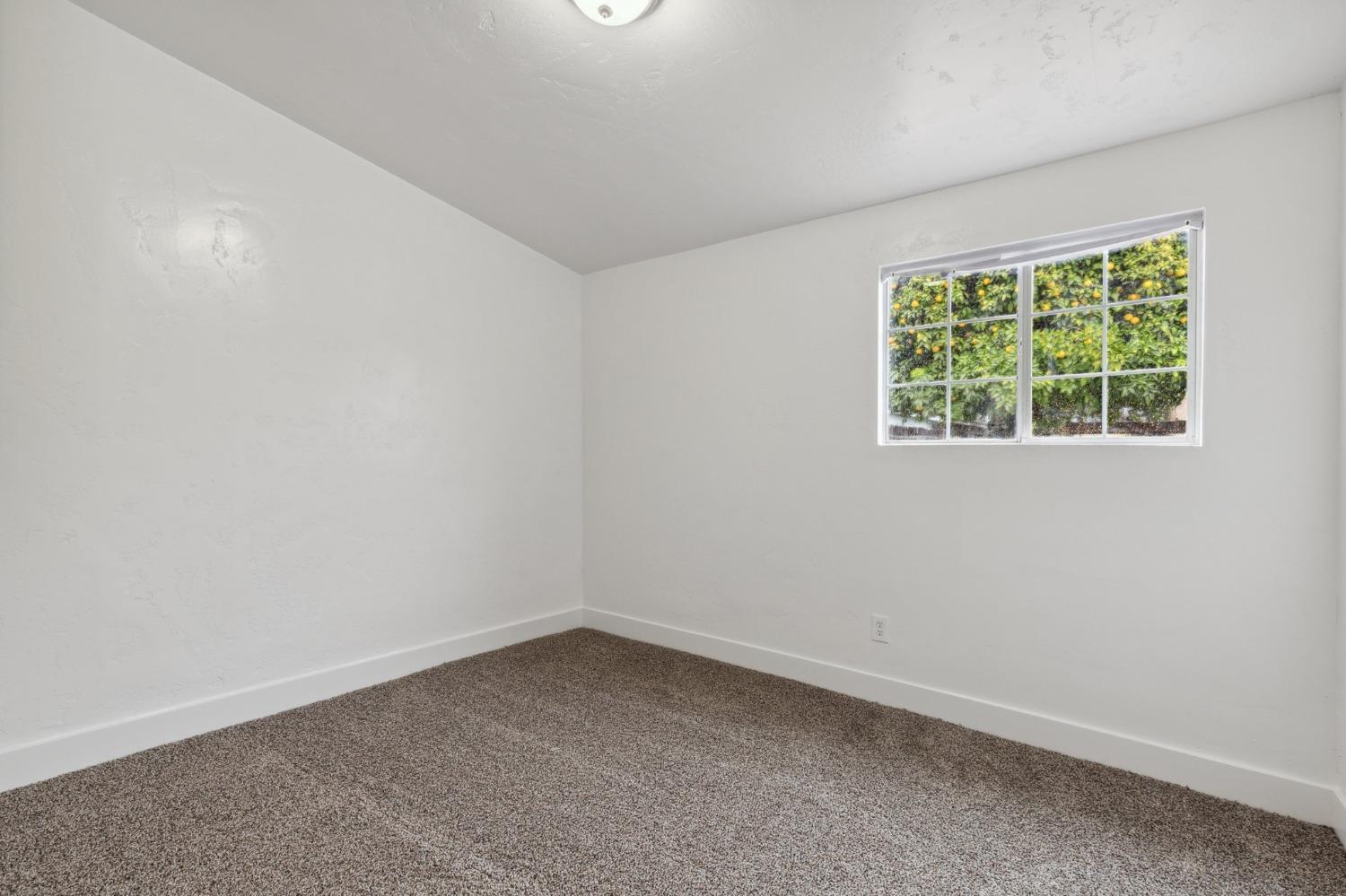 320 N Effie Street, Fresno, CA, 93701