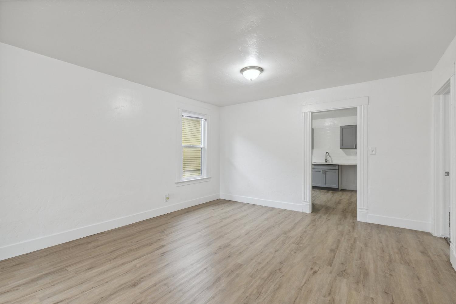 320 N Effie Street, Fresno, CA, 93701