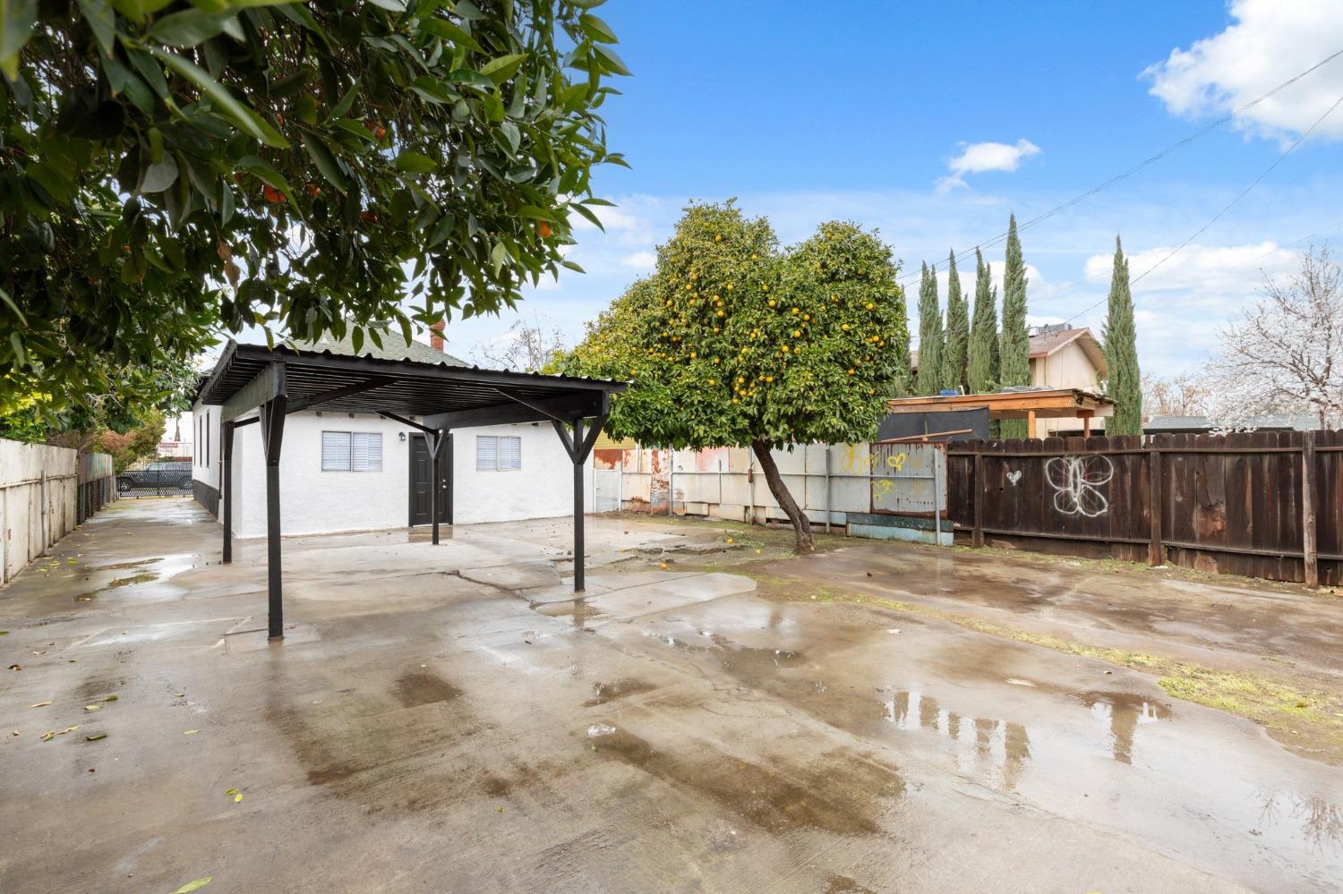 320 N Effie Street, Fresno, CA, 93701