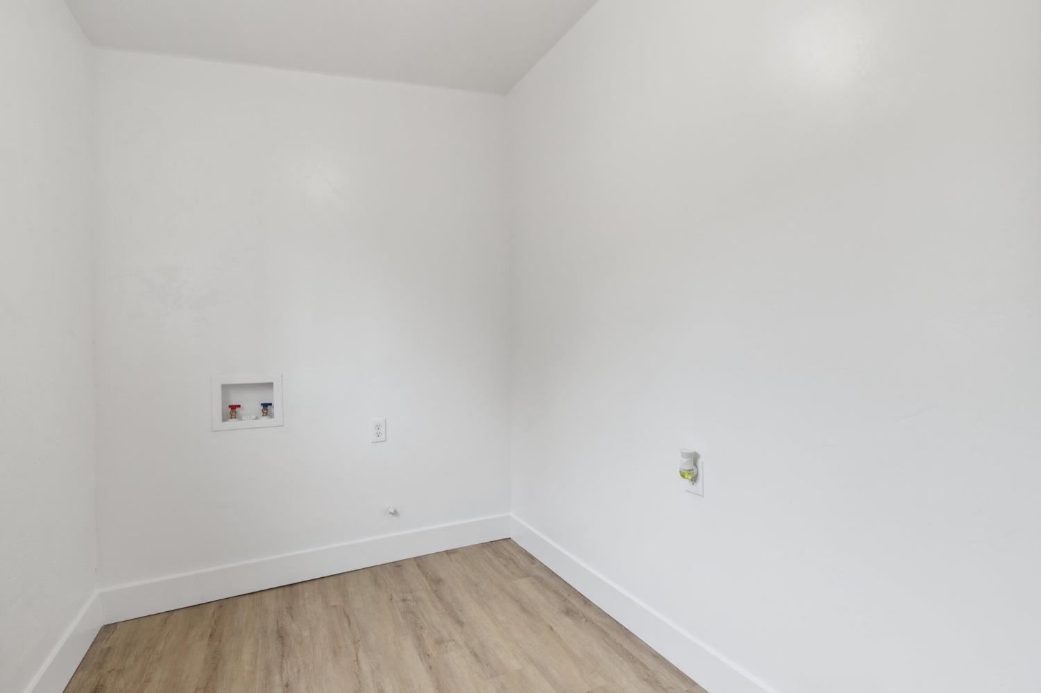 320 N Effie Street, Fresno, CA, 93701