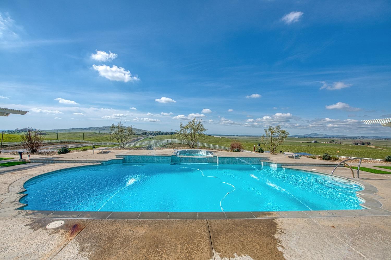 18300 Watts Valley Road, Sanger, CA, 93657