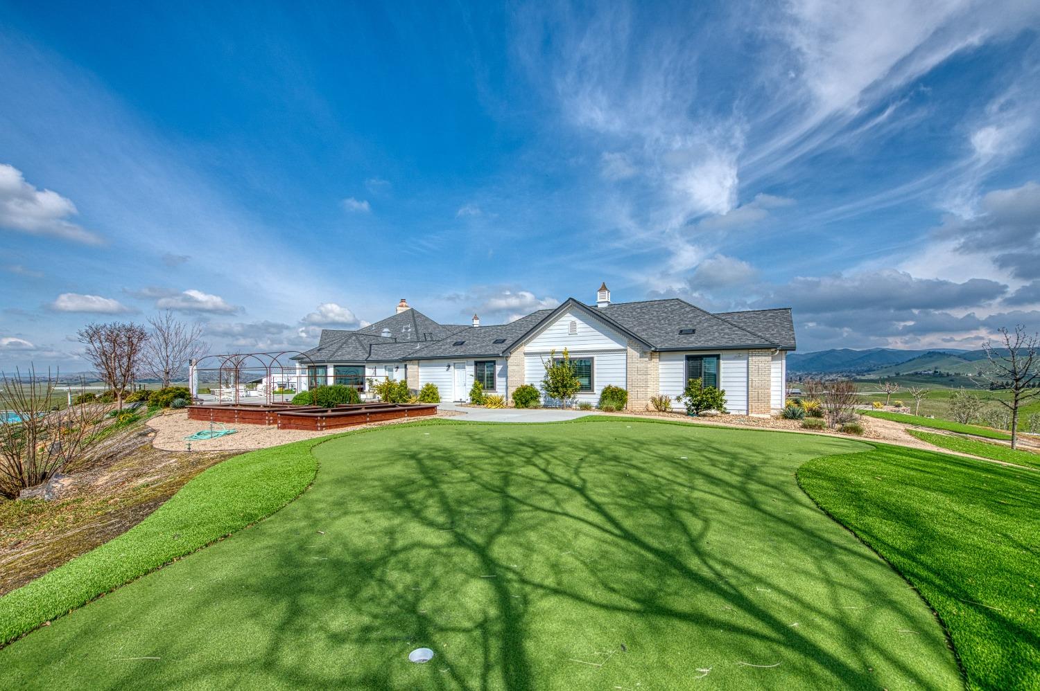 18300 Watts Valley Road, Sanger, CA, 93657