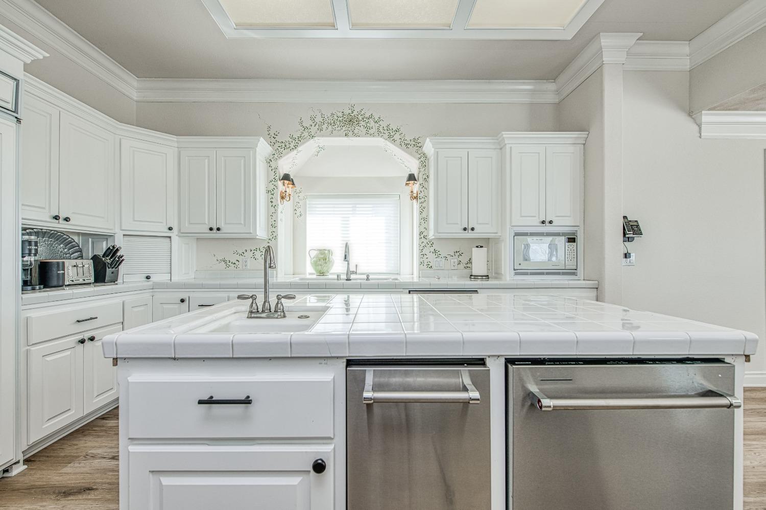 18300 Watts Valley Road, Sanger, CA, 93657