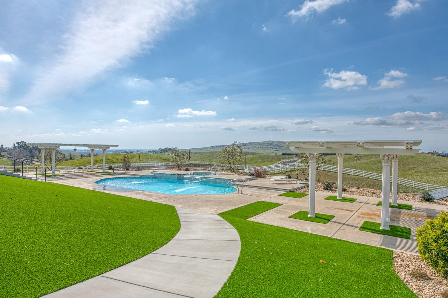 18300 Watts Valley Road, Sanger, CA, 93657