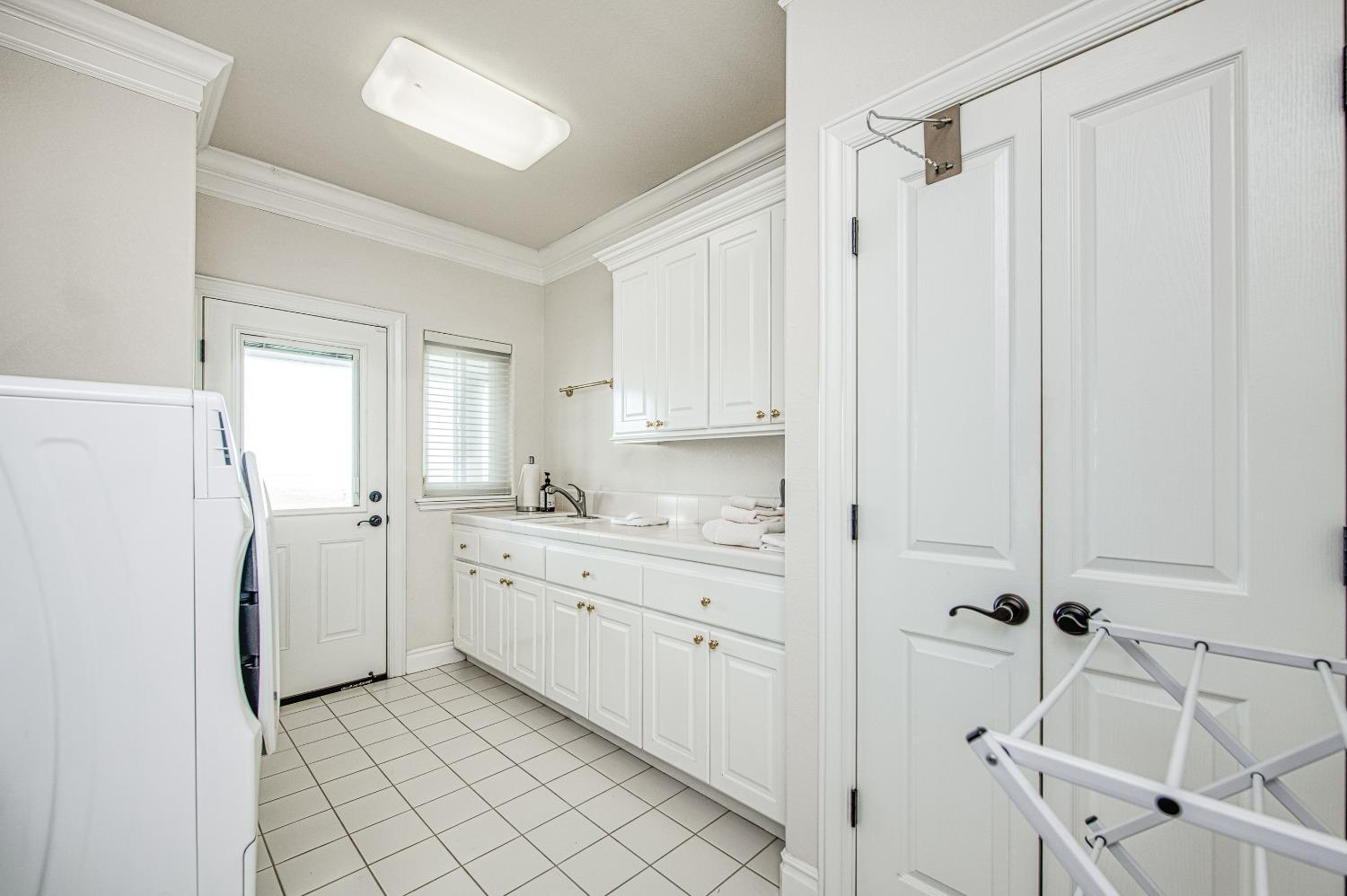 18300 Watts Valley Road, Sanger, CA, 93657