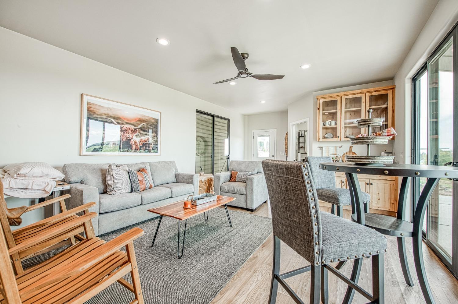 18300 Watts Valley Road, Sanger, CA, 93657