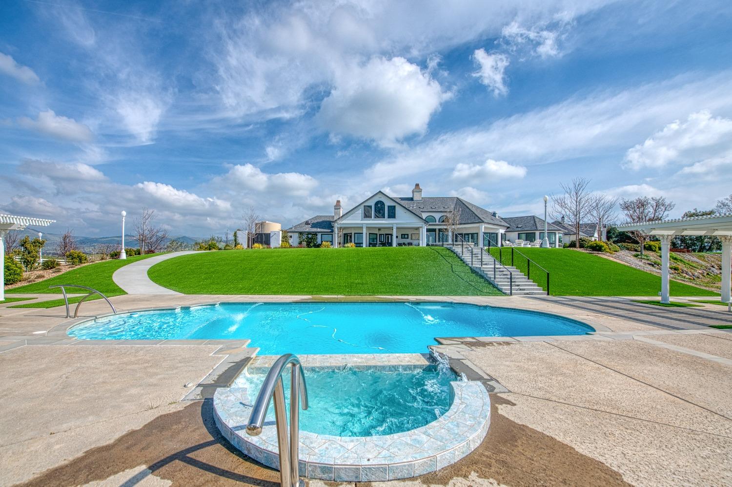 18300 Watts Valley Road, Sanger, CA, 93657