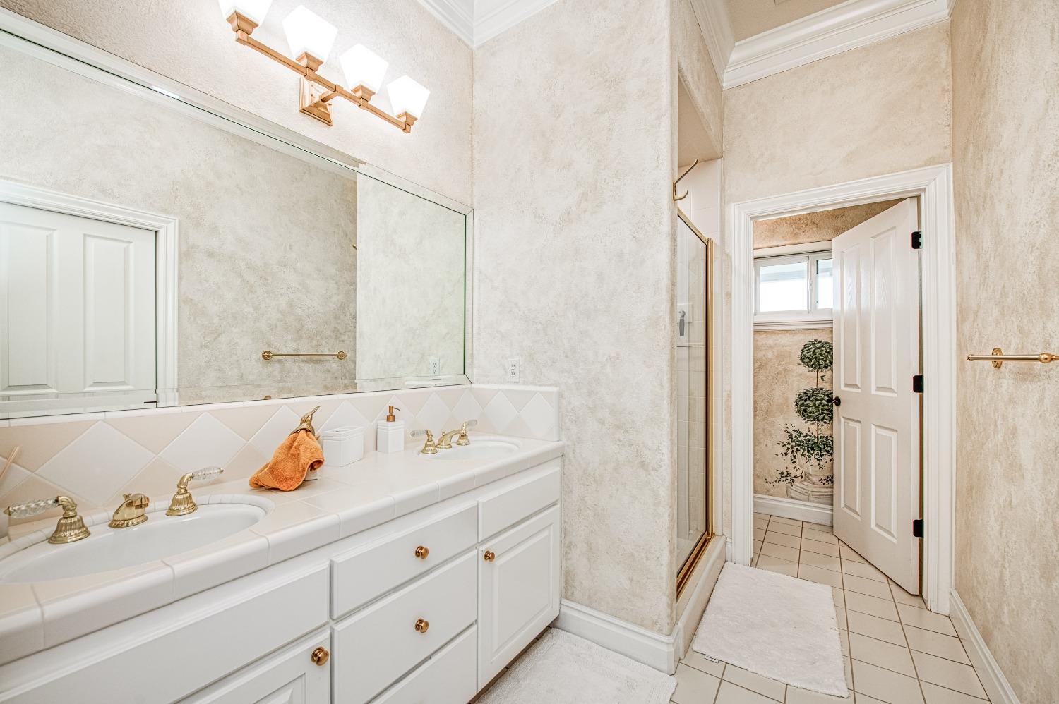 18300 Watts Valley Road, Sanger, CA, 93657