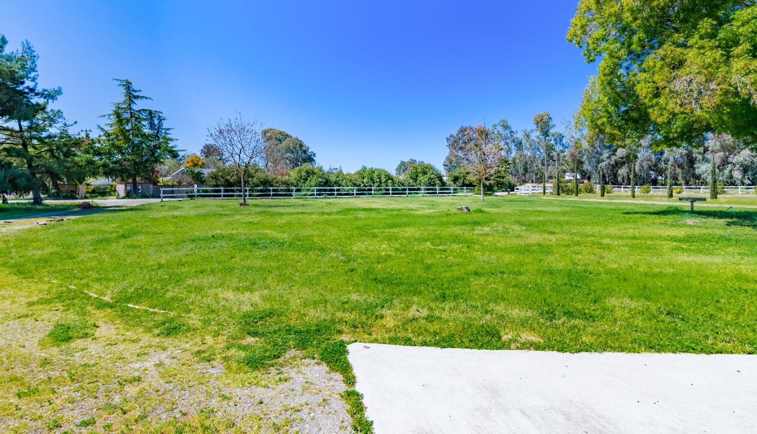 16993 Jennifer Court, Madera, CA, 93636