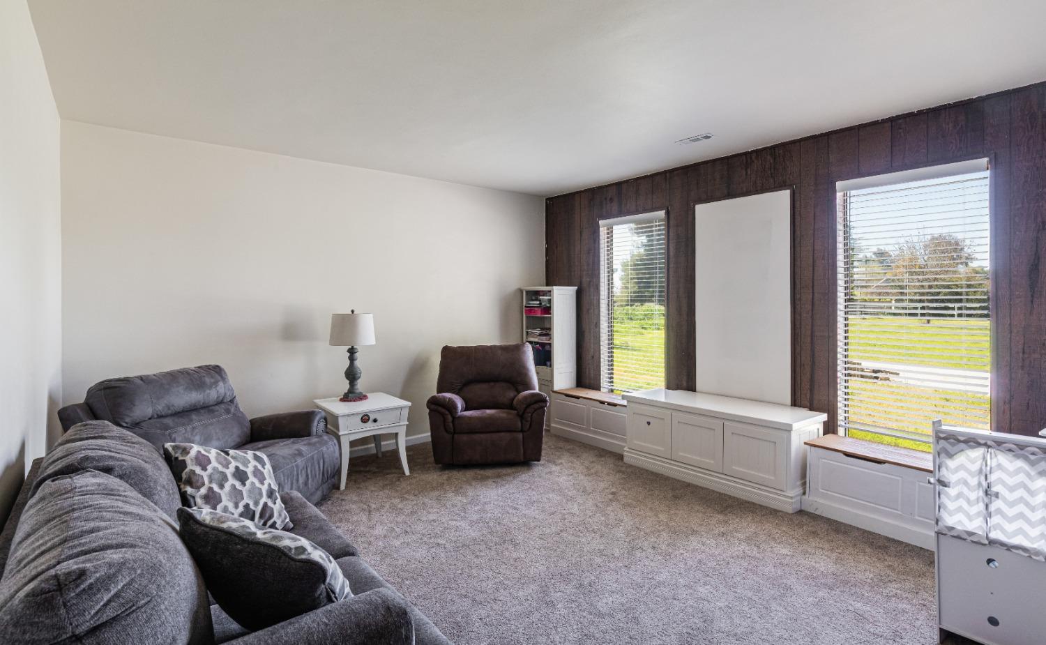 16993 Jennifer Court, Madera, CA, 93636