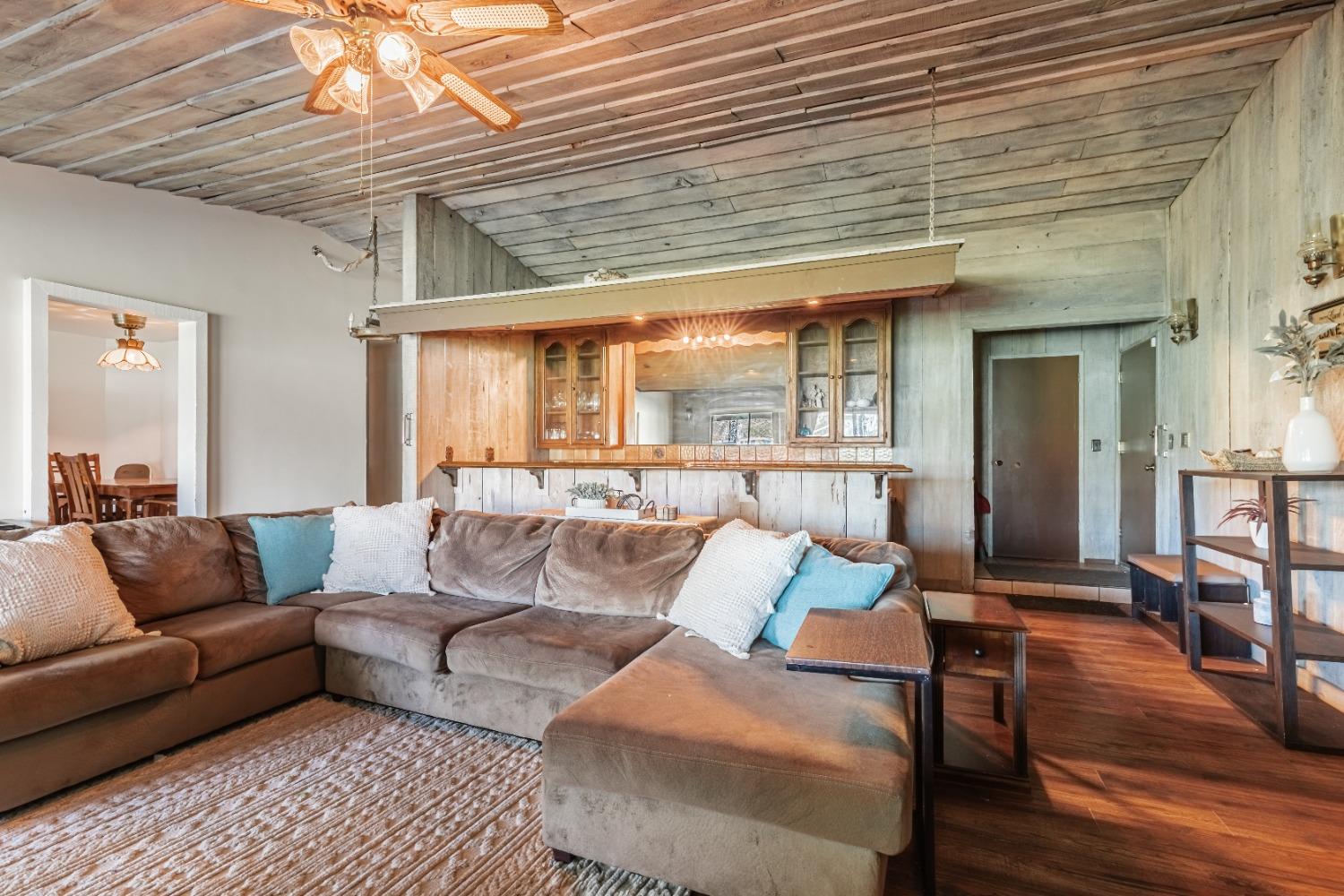 16993 Jennifer Court, Madera, CA, 93636