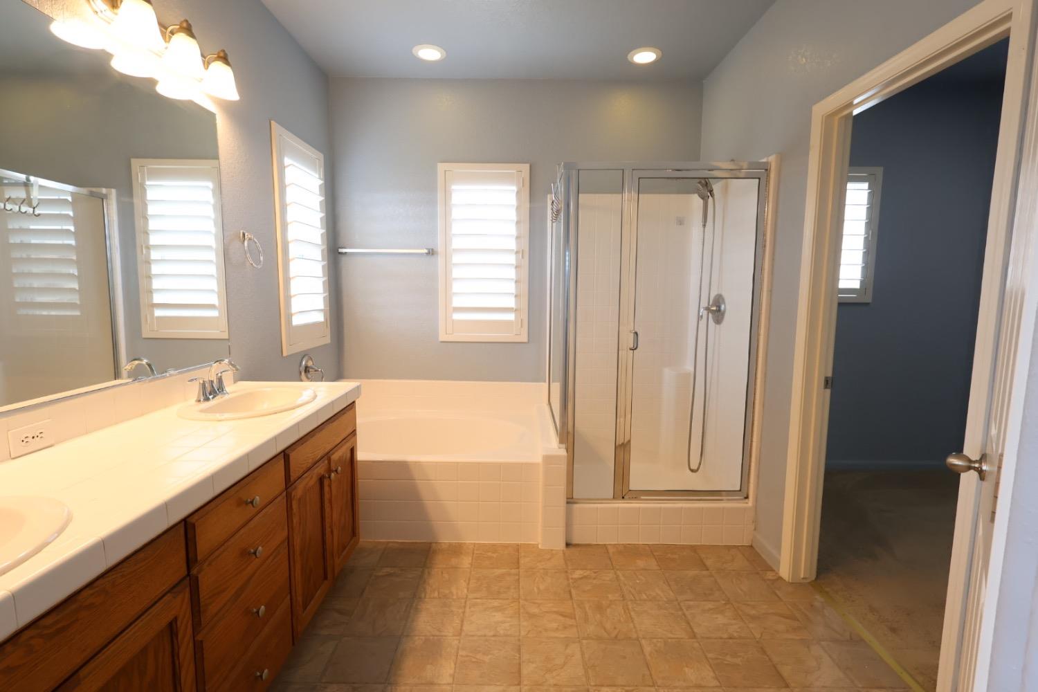 7369 E Garland Avenue, Fresno, CA, 93737