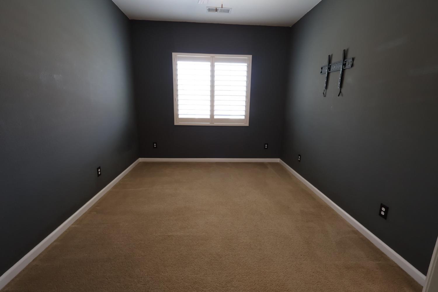 7369 E Garland Avenue, Fresno, CA, 93737