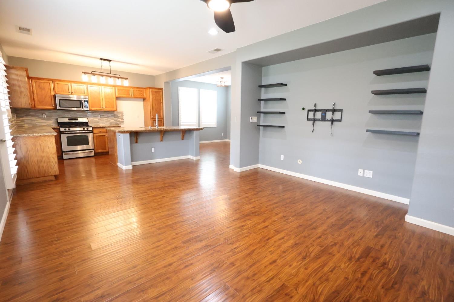 7369 E Garland Avenue, Fresno, CA, 93737