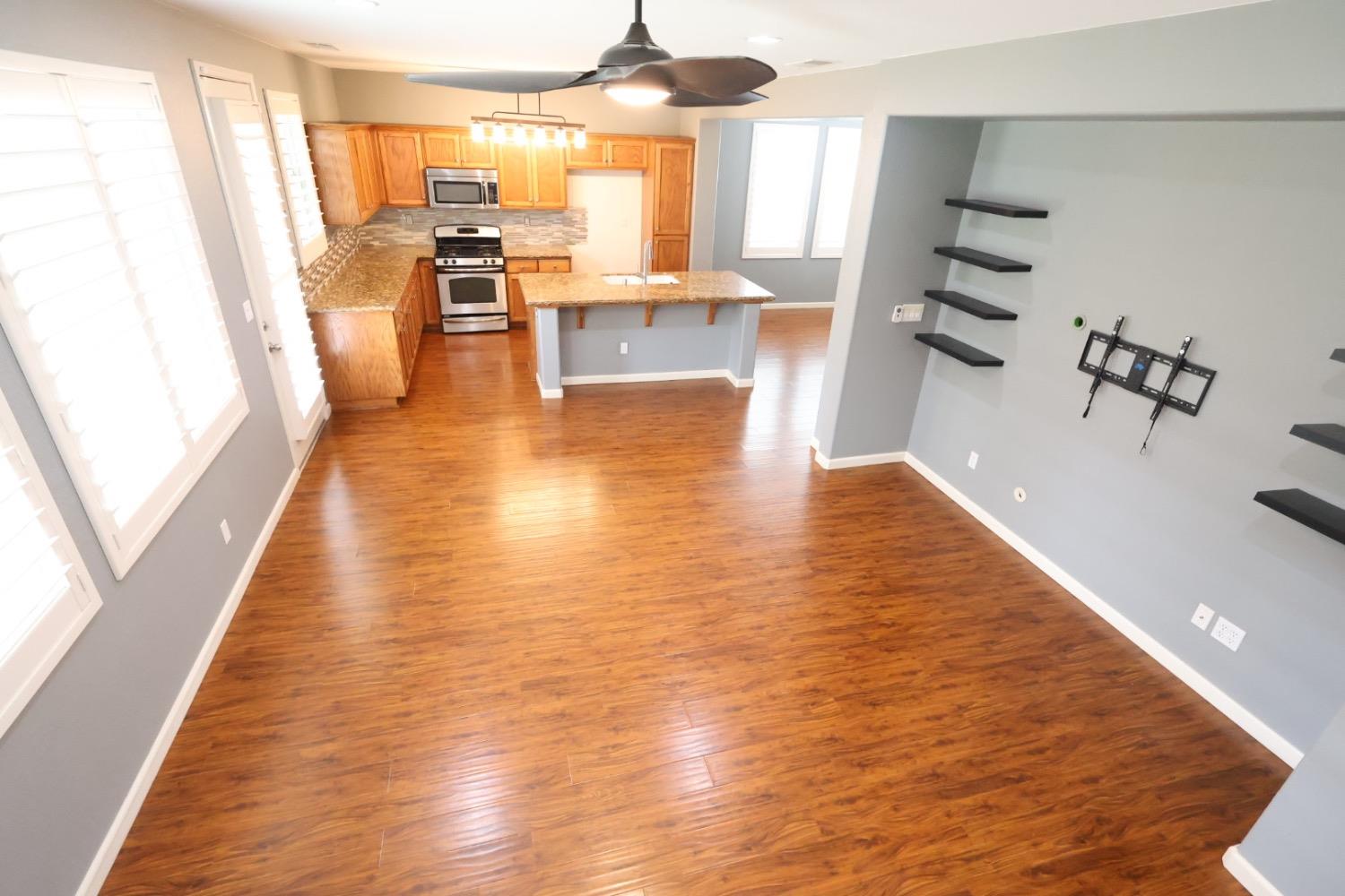 7369 E Garland Avenue, Fresno, CA, 93737