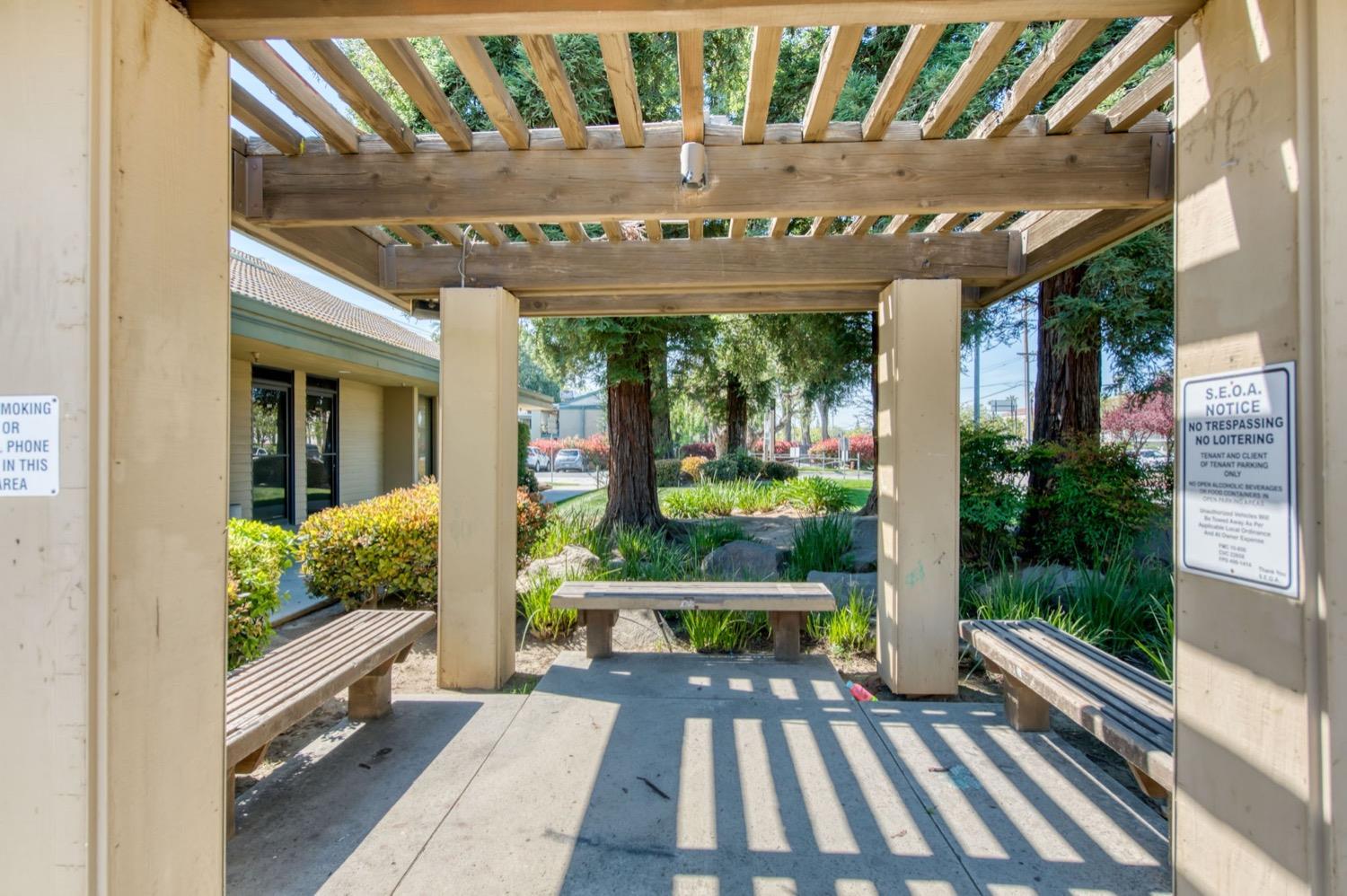 2743 E Shaw Avenue, Fresno, CA, 93710