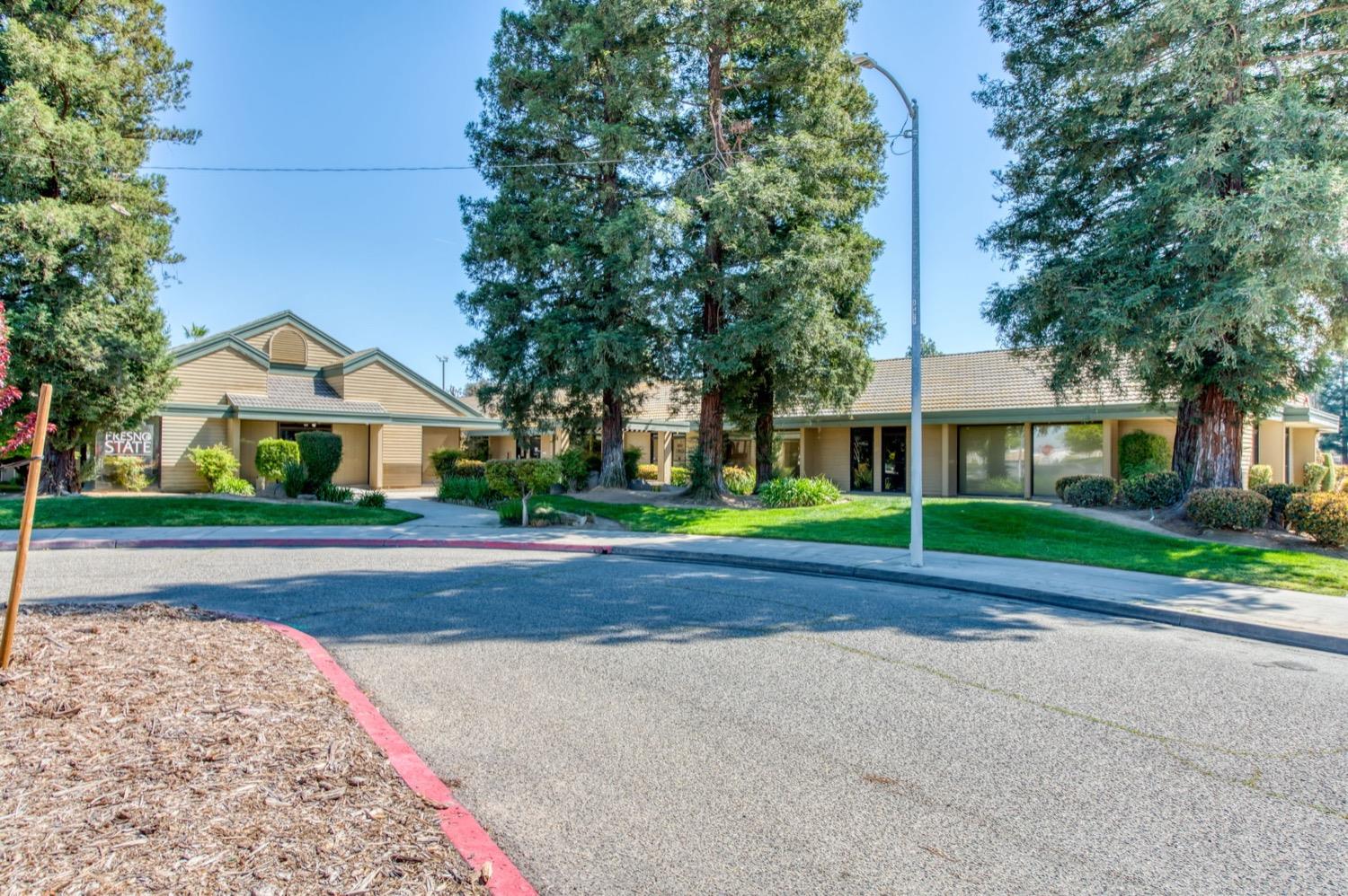 2743 E Shaw Avenue, Fresno, CA, 93710