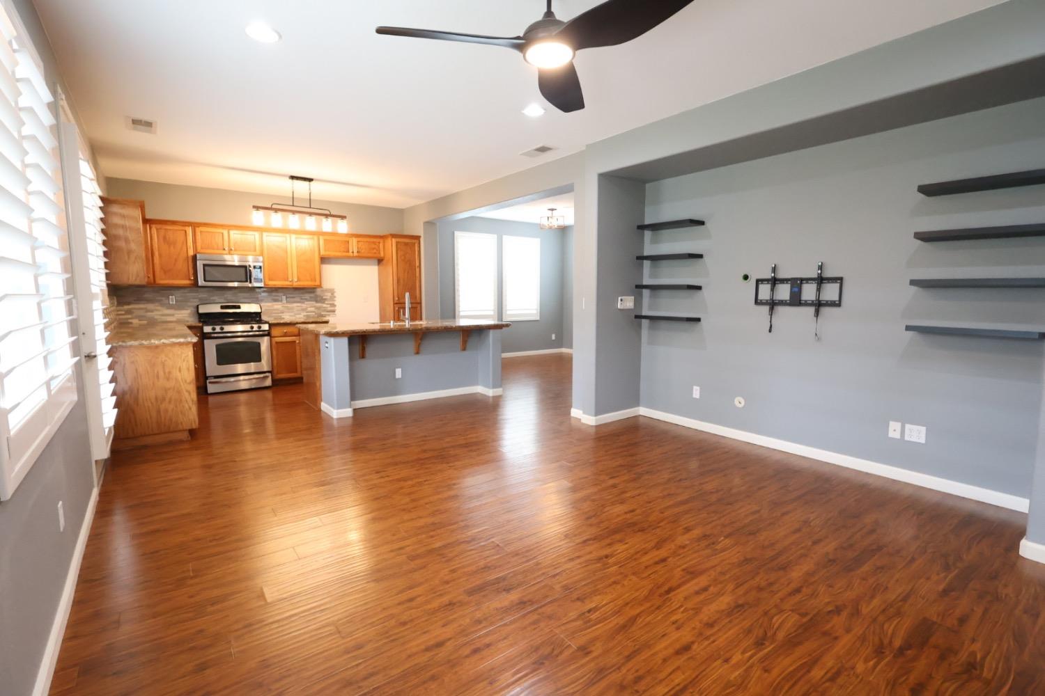 7369 E Garland Avenue, Fresno, CA, 93737