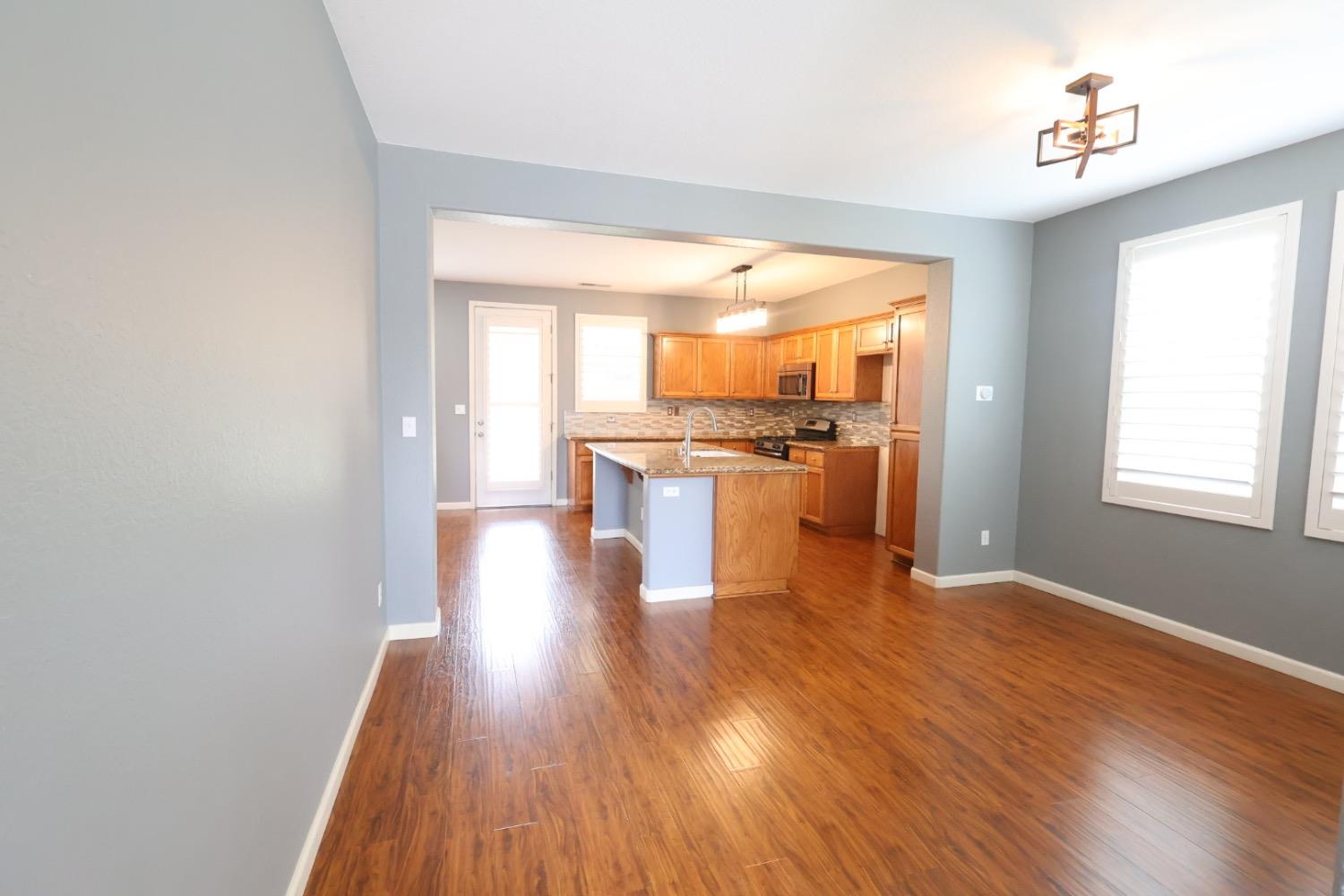 7369 E Garland Avenue, Fresno, CA, 93737