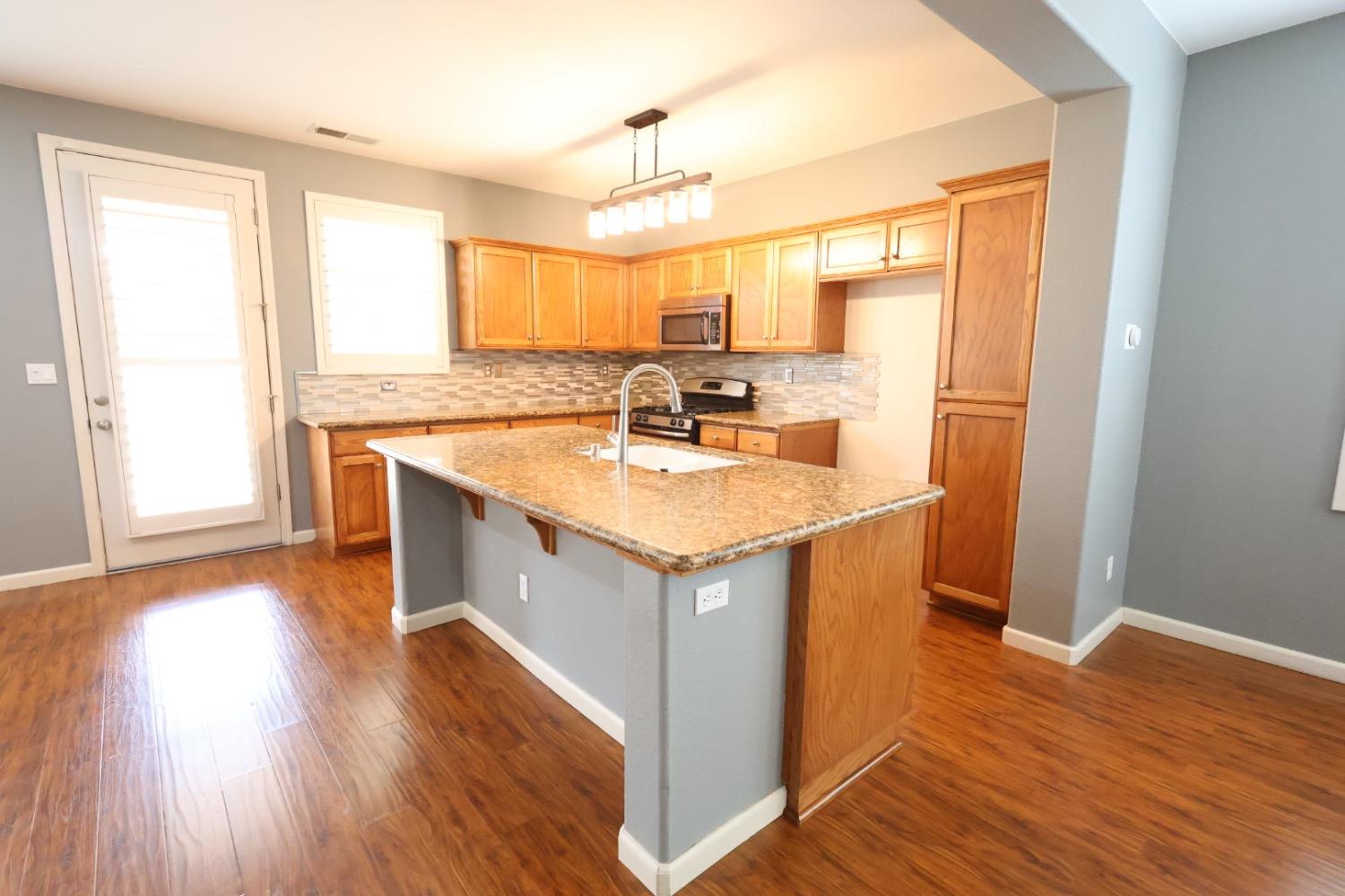 7369 E Garland Avenue, Fresno, CA, 93737