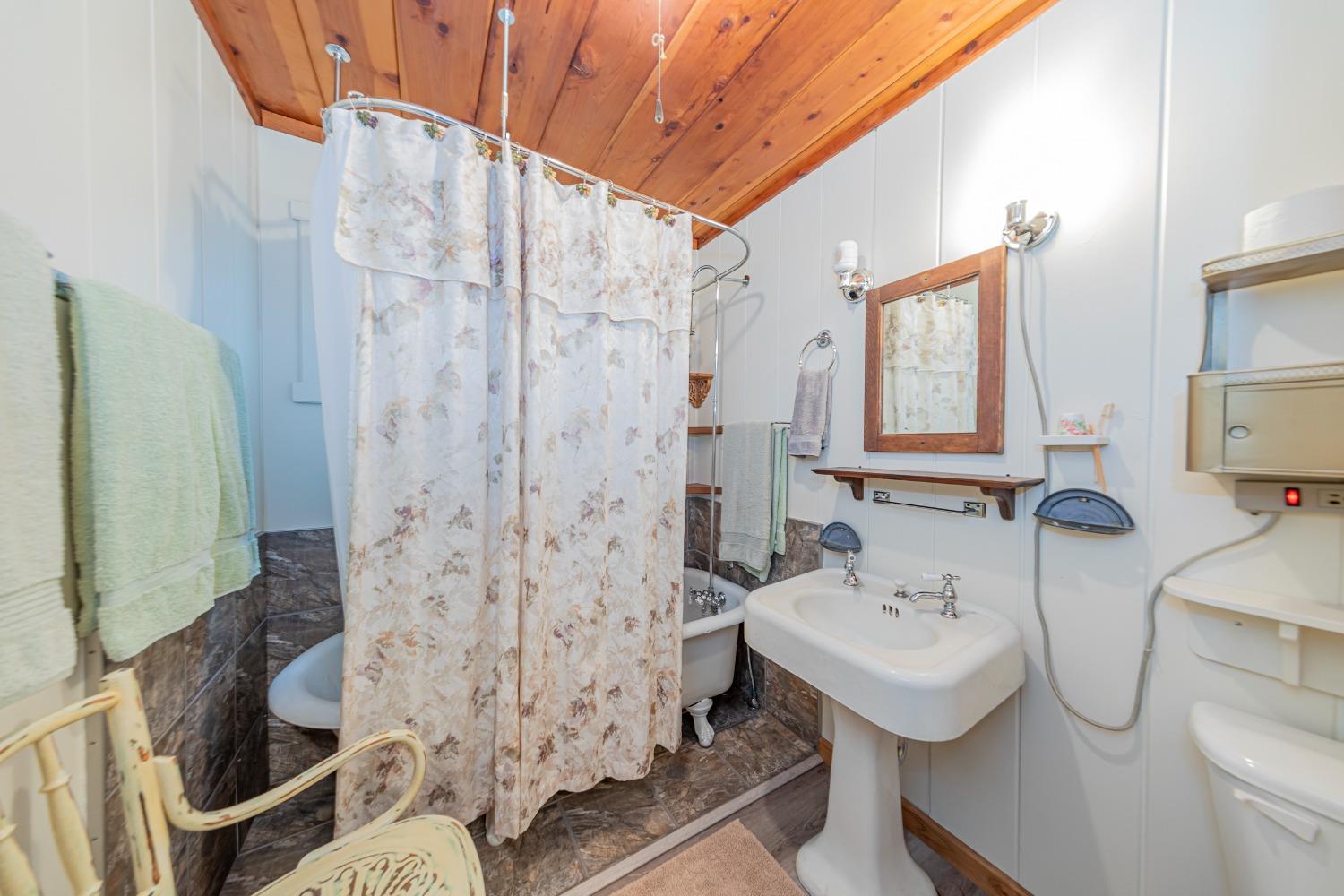 50054 Poplar Road, Oakhurst, CA, 93644