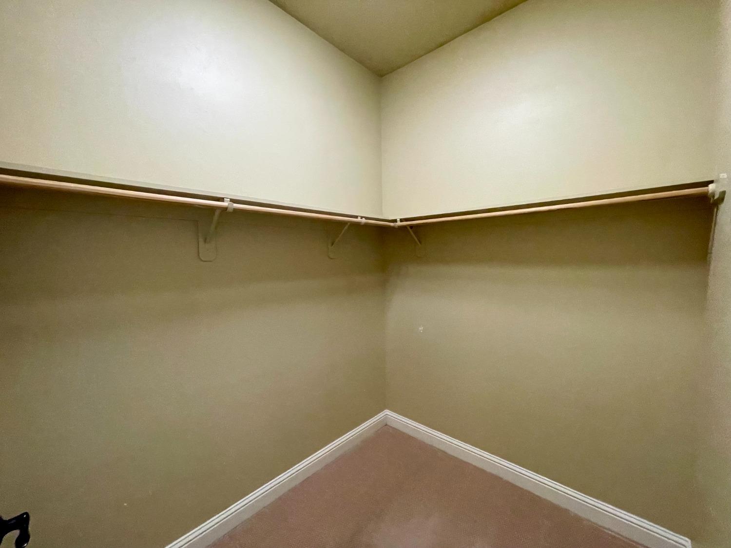 16052 W Middleton Avenue, Kerman, CA, 93630