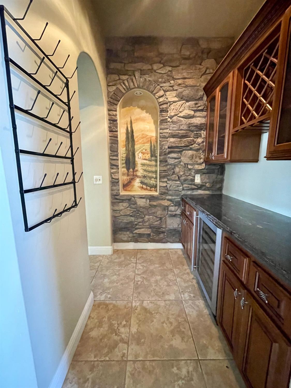 16052 W Middleton Avenue, Kerman, CA, 93630