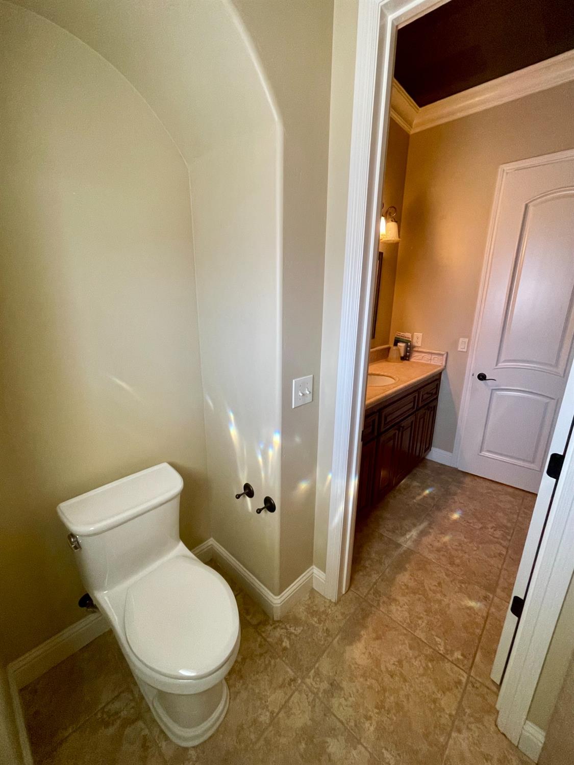 16052 W Middleton Avenue, Kerman, CA, 93630