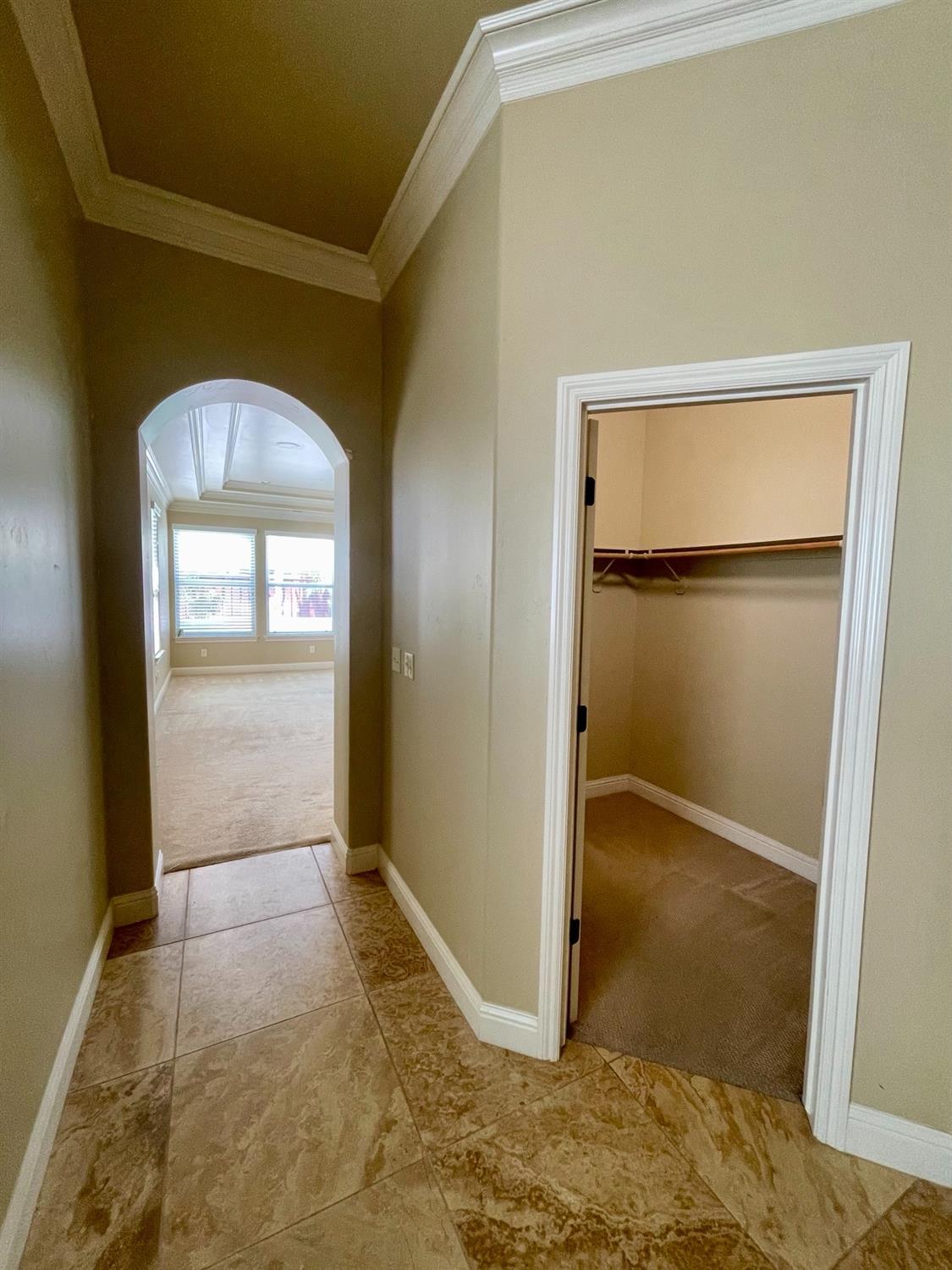 16052 W Middleton Avenue, Kerman, CA, 93630