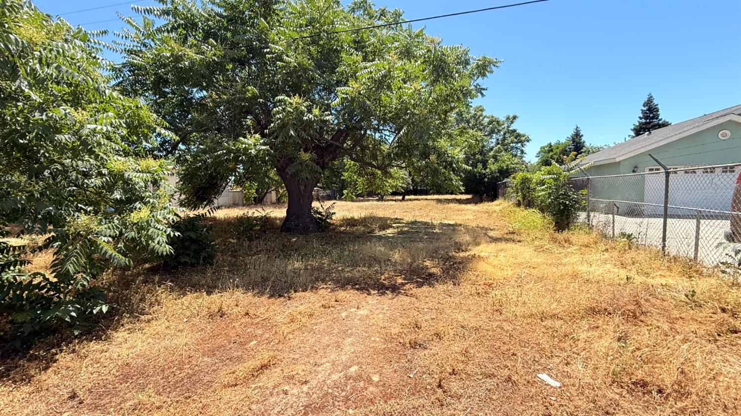 5227 W Mission Avenue, Fresno, CA, 93722