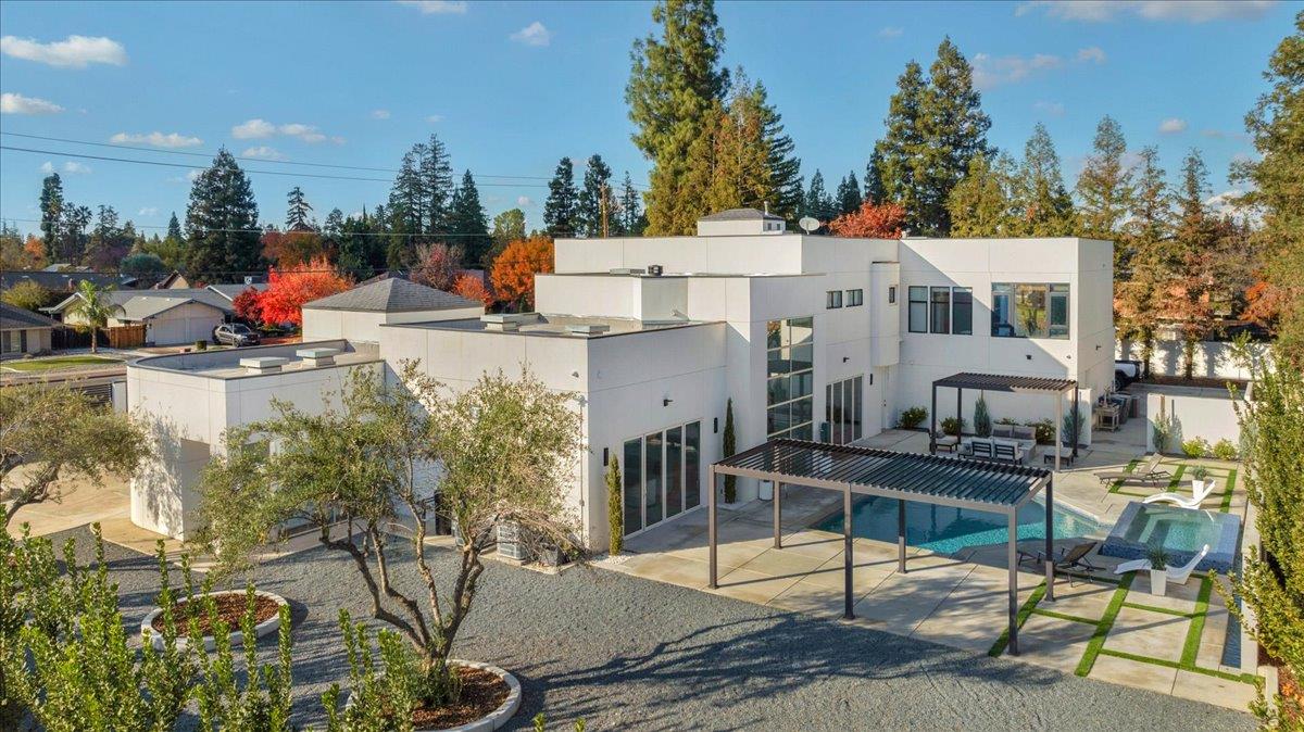 8754 N Millbrook Avenue, Fresno, CA, 93720