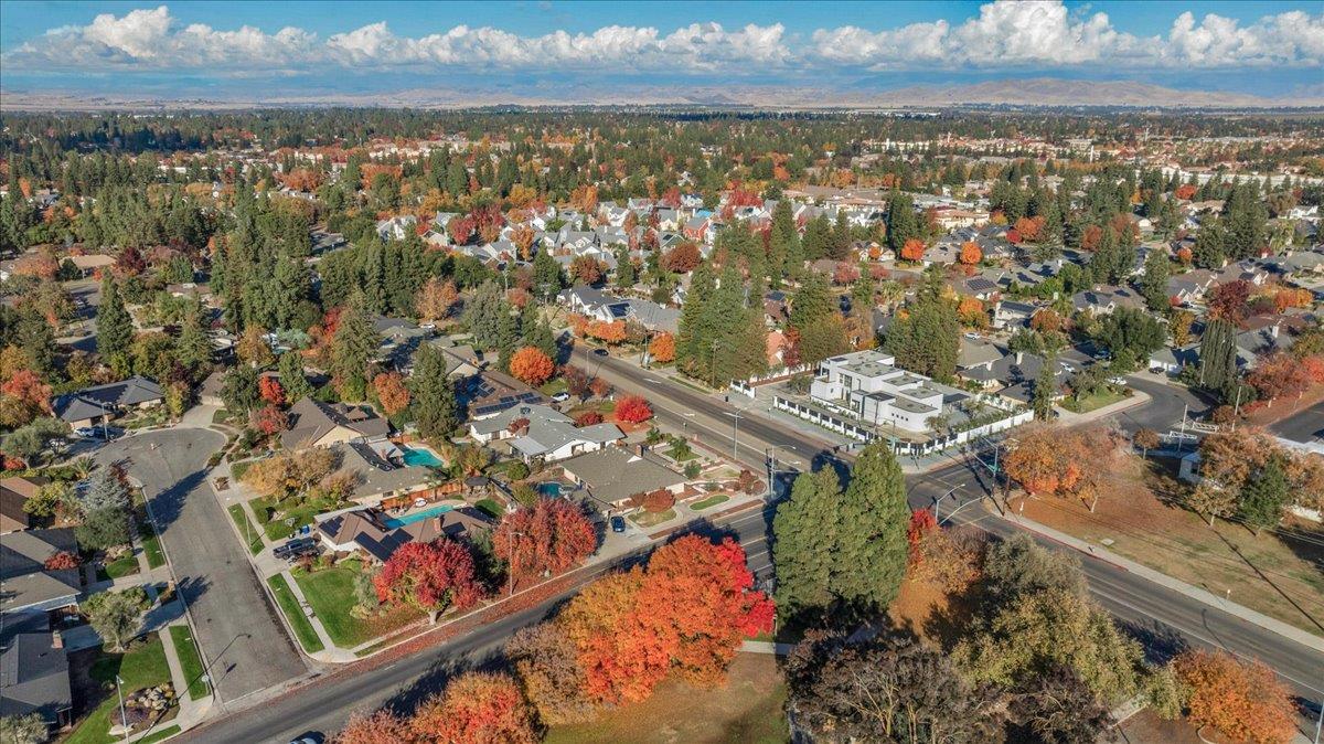 8754 N Millbrook Avenue, Fresno, CA, 93720