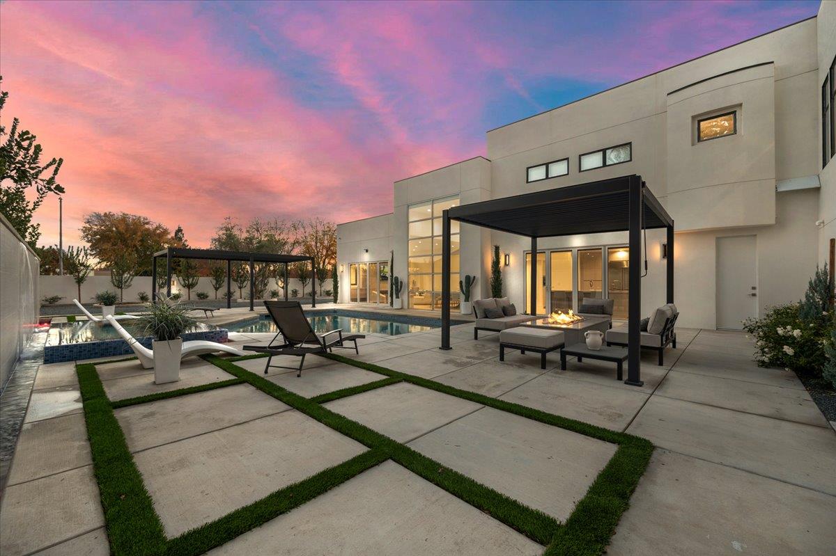 8754 N Millbrook Avenue, Fresno, CA, 93720