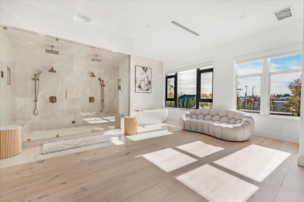 8754 N Millbrook Avenue, Fresno, CA, 93720