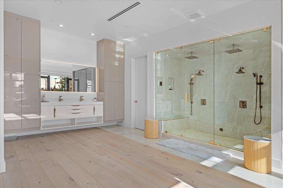 8754 N Millbrook Avenue, Fresno, CA, 93720