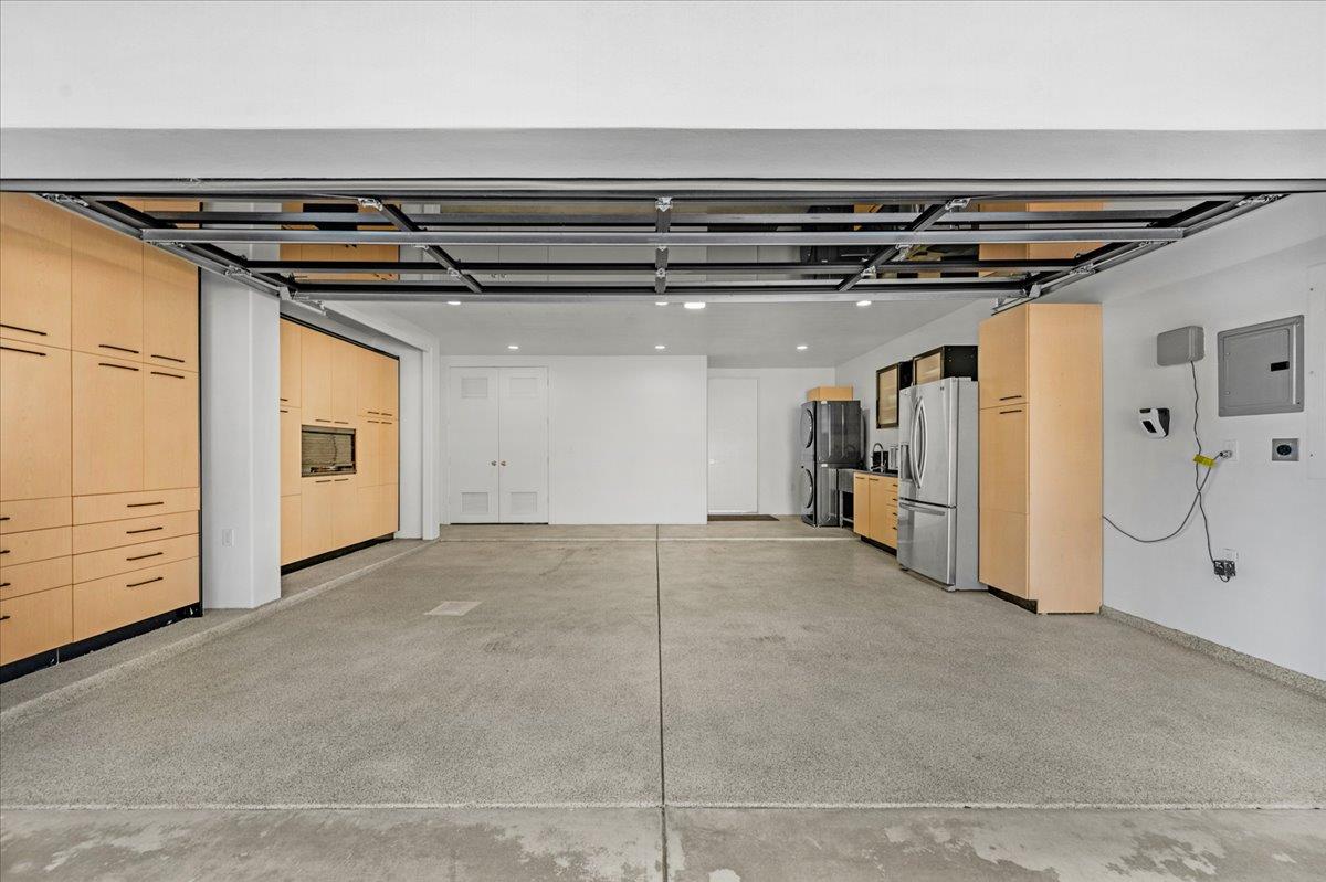 8754 N Millbrook Avenue, Fresno, CA, 93720