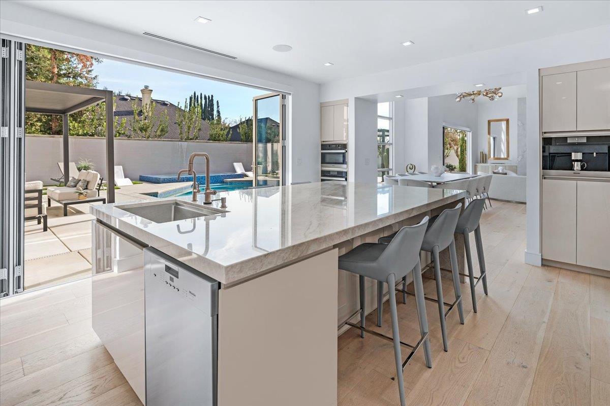 8754 N Millbrook Avenue, Fresno, CA, 93720