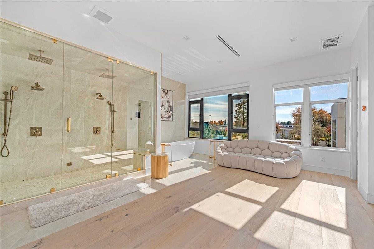 8754 N Millbrook Avenue, Fresno, CA, 93720