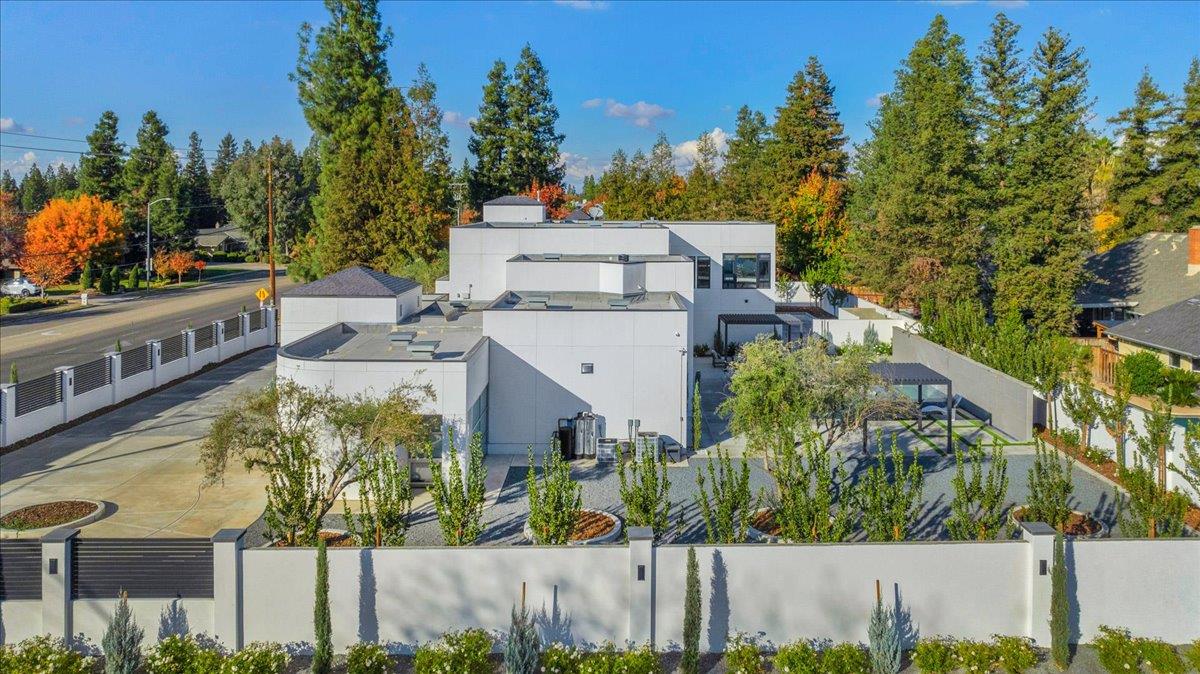 8754 N Millbrook Avenue, Fresno, CA, 93720