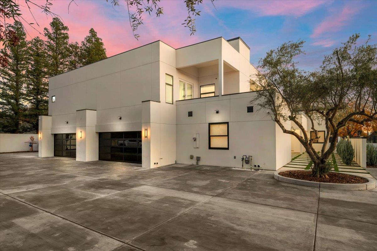 8754 N Millbrook Avenue, Fresno, CA, 93720