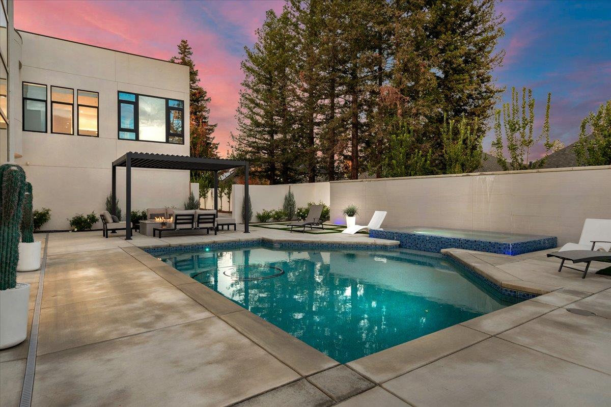 8754 N Millbrook Avenue, Fresno, CA, 93720