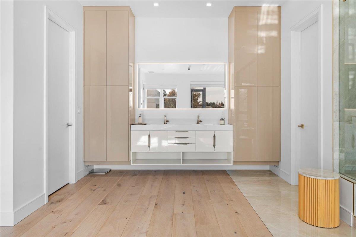 8754 N Millbrook Avenue, Fresno, CA, 93720